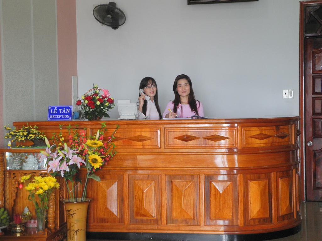 Nam Hong Hotel Nha Trang Buitenkant foto